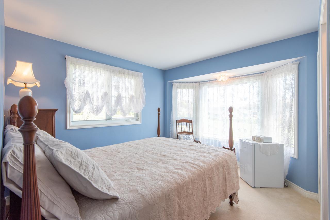 Bed and Breakfast Chez Nous Cornwall Exterior foto